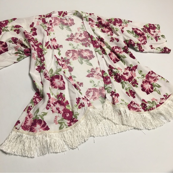 Nowadays Girls Floral Kimono Cardigan Size Small - Picture 3 of 14